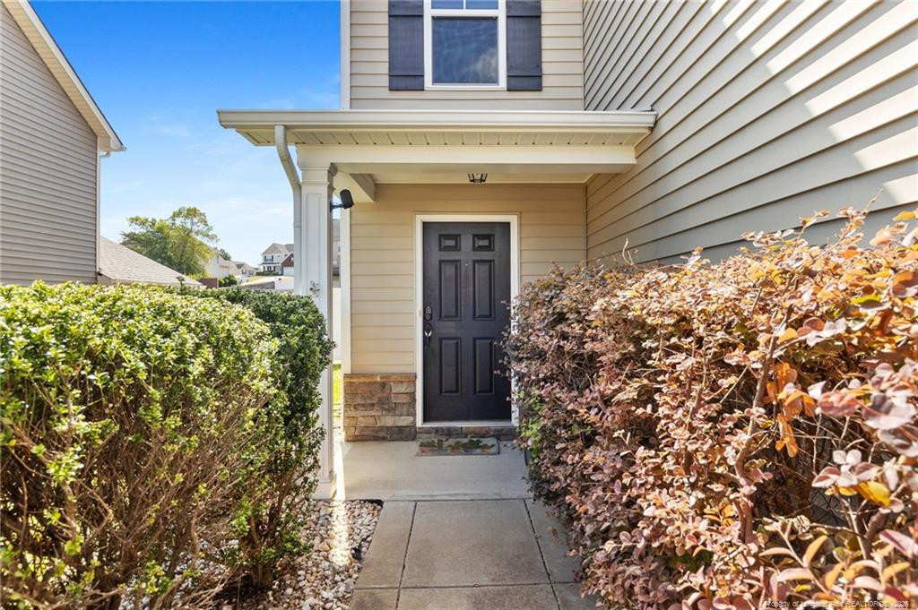 55 New London Harbor Property Photo 2