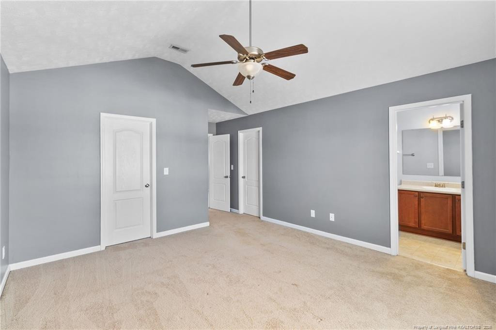 55 New London Harbor Property Photo 18