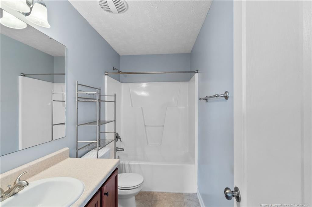 55 New London Harbor Property Photo 30