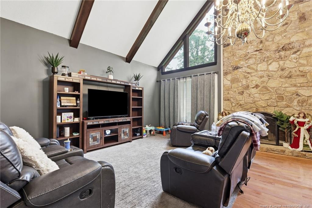 2107 Pinewood Terrace Property Photo 8