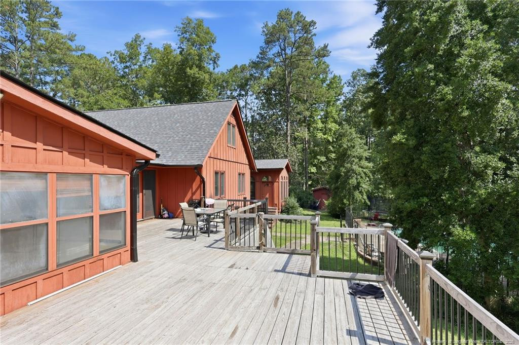 2107 Pinewood Terrace Property Photo 30