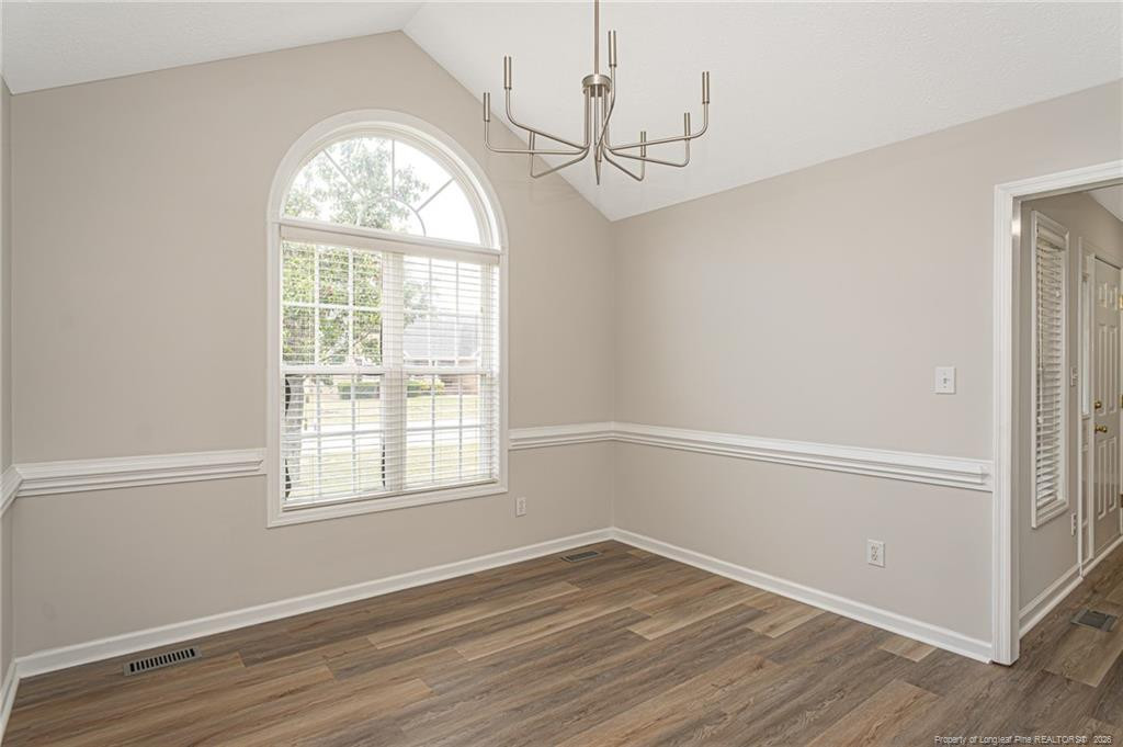 5039 Woodspring Drive Property Photo 11