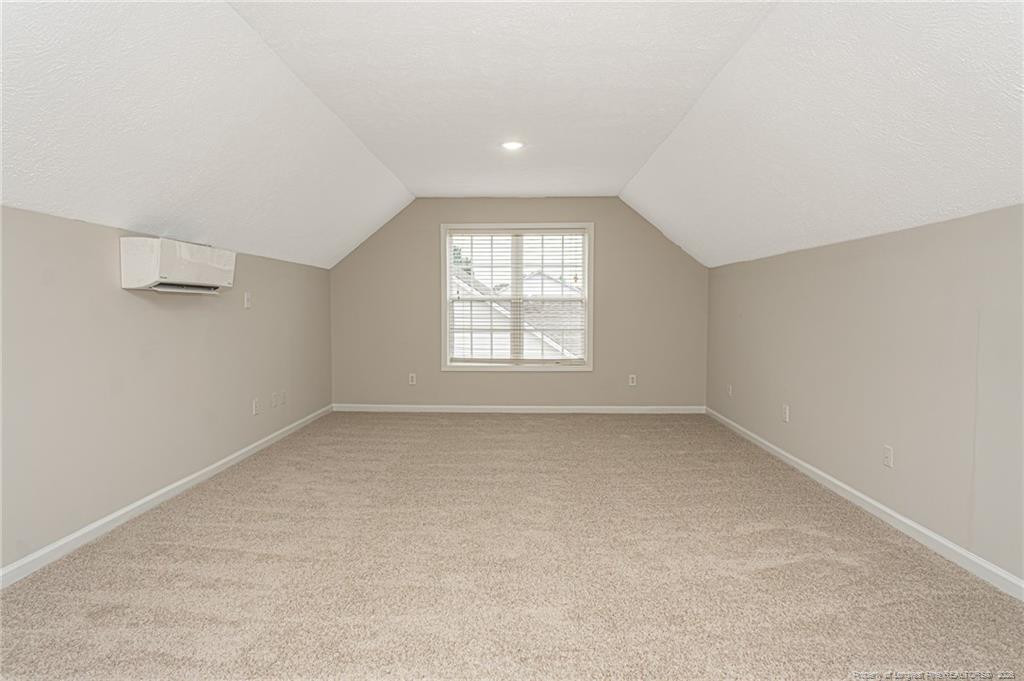 5039 Woodspring Drive Property Photo 22