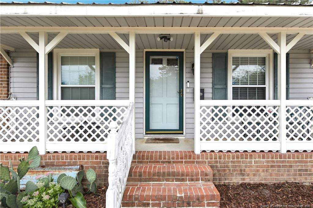 547 Farmview Drive Property Photo 5