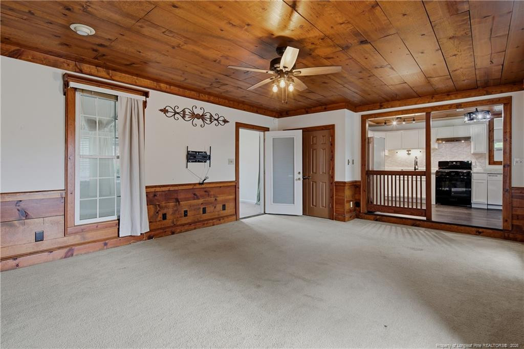 547 Farmview Drive Property Photo 20