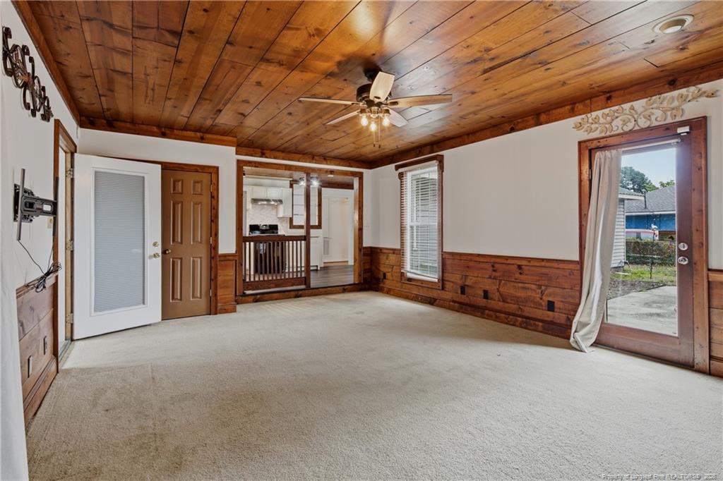 547 Farmview Drive Property Photo 21
