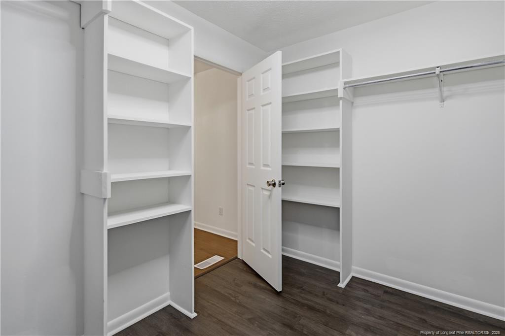 547 Farmview Drive Property Photo 32