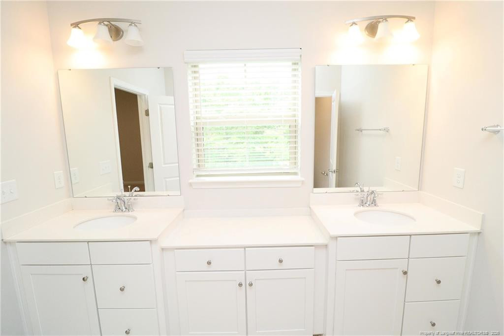 1242 Channing Park Circle Property Photo 30