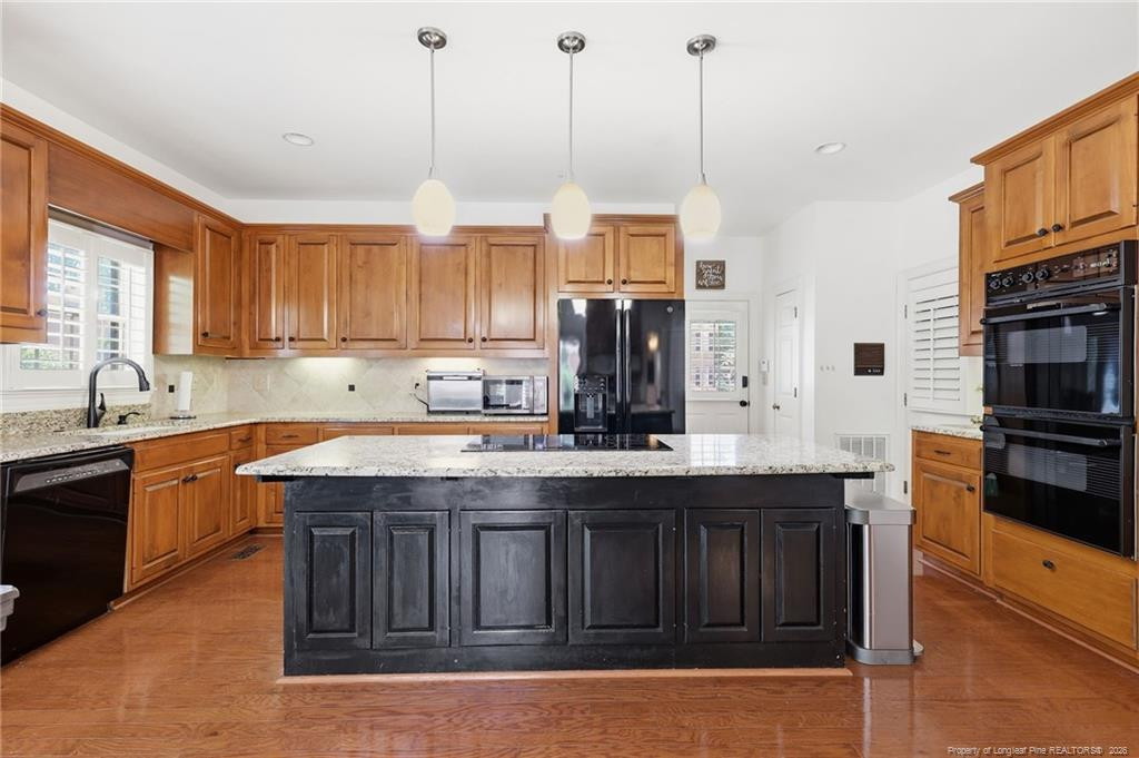 3525 Prestwick Drive Property Photo 8
