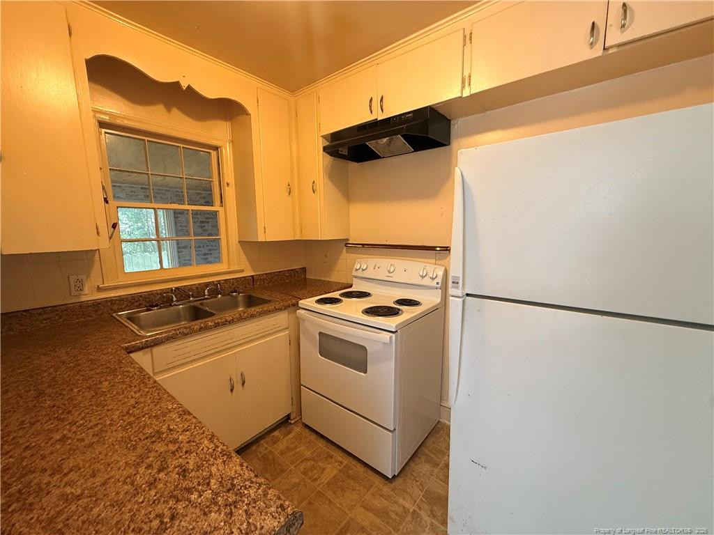 115 S Tarboro Street Property Photo 11