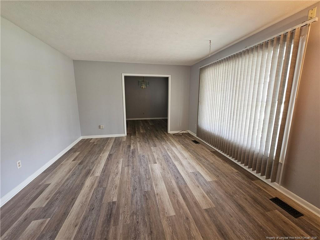 1628 Sweetgum Circle Property Photo 3