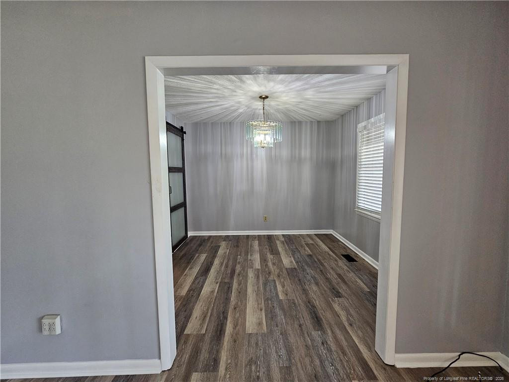 1628 Sweetgum Circle Property Photo 4