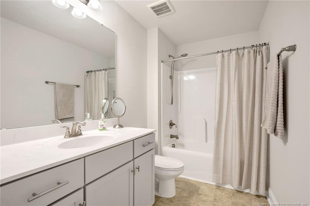 114 Boomer Street Property Photo 36