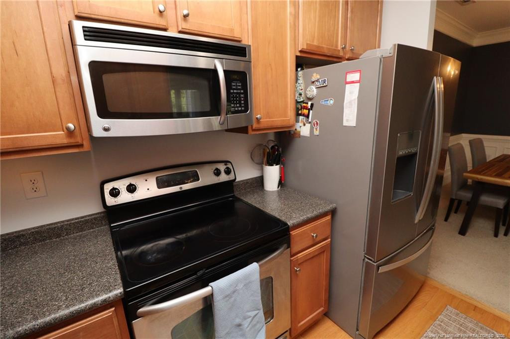 933 Portstewart Drive Property Photo 14