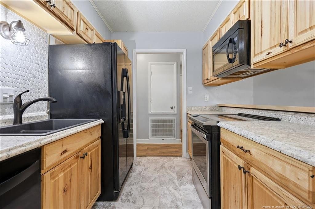 3304 Antler Drive Property Photo 16