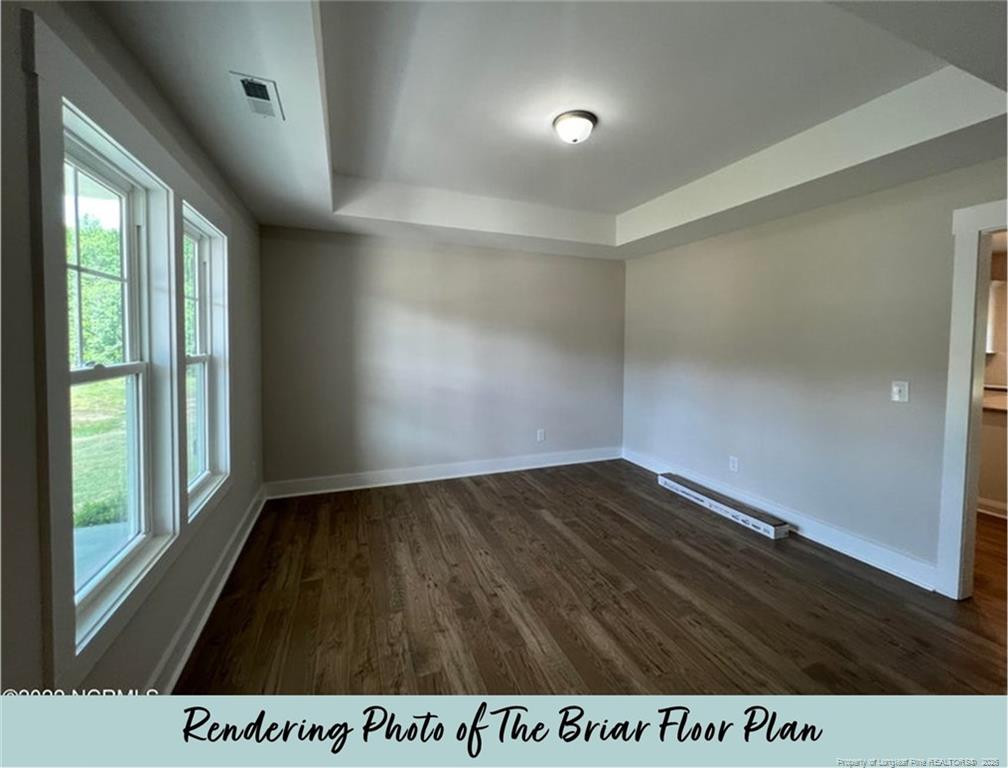 297 Elijah Way Property Photo 4