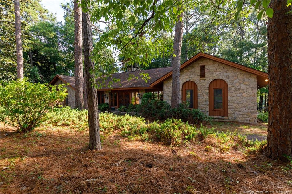 1205 Longleaf Drive Property Photo 3