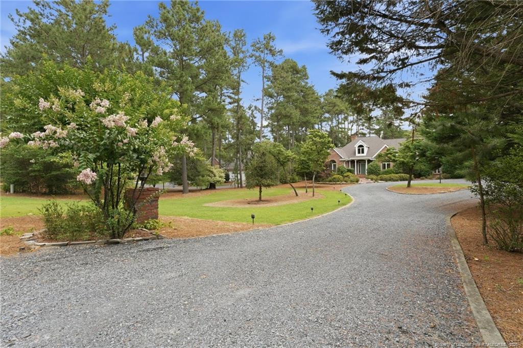 27 Mcmichael Drive Property Photo 4