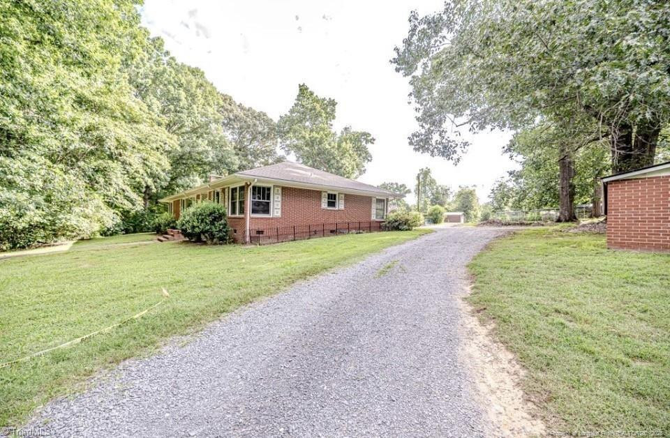 284 Back Creek Road Property Photo 2