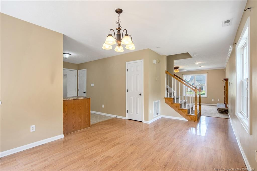 5421 Biscoe Street Property Photo 9