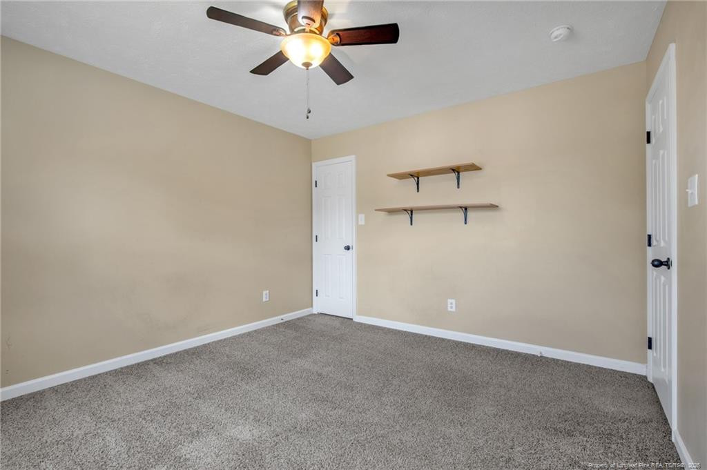 5421 Biscoe Street Property Photo 22