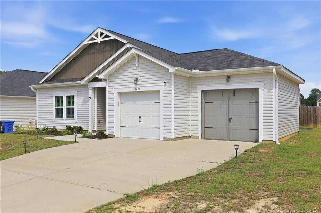 2408 Spinning Wheel Road Property Photo 3