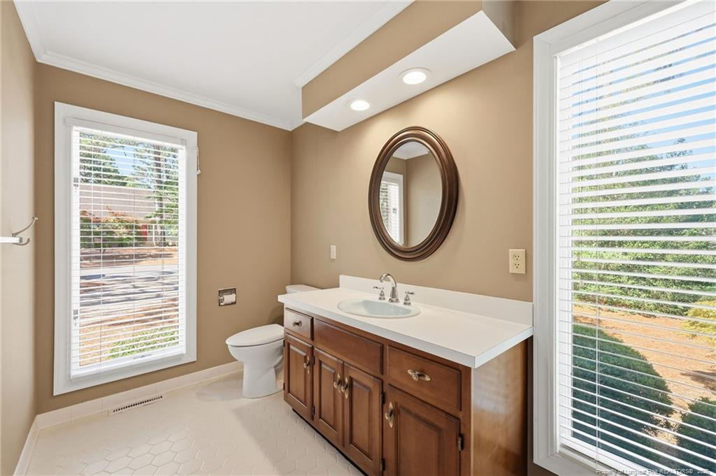175 Baltusrol Lane Property Photo 29