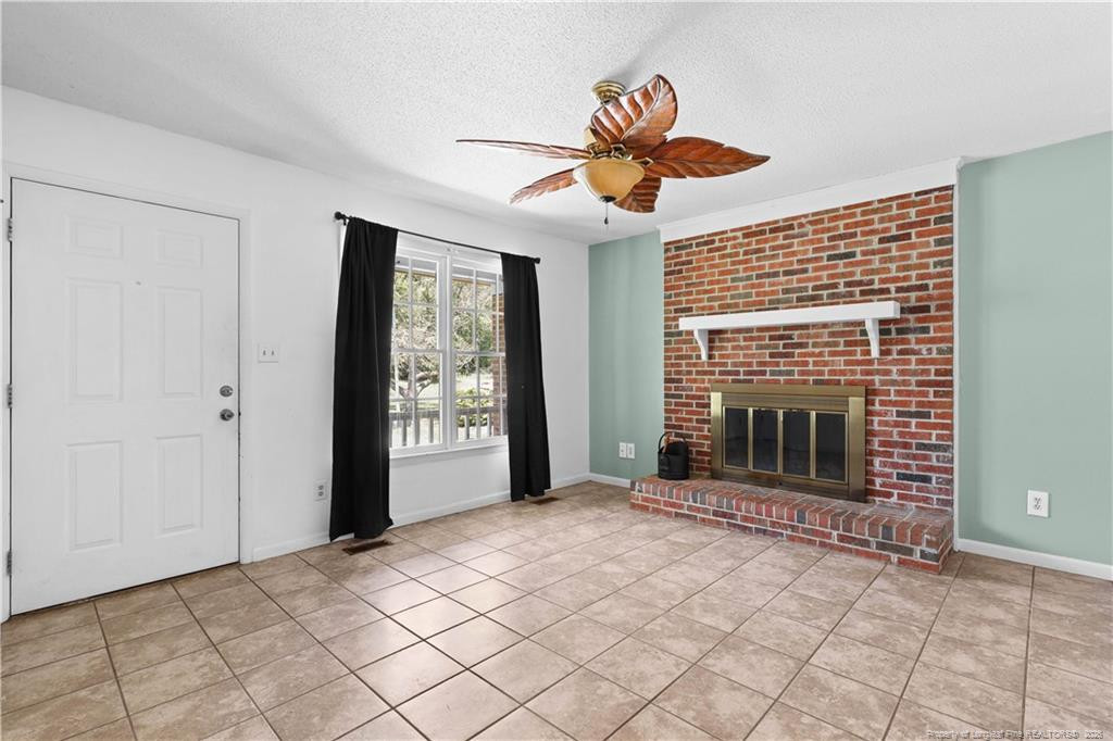 6808 Leeds Court Property Photo 3
