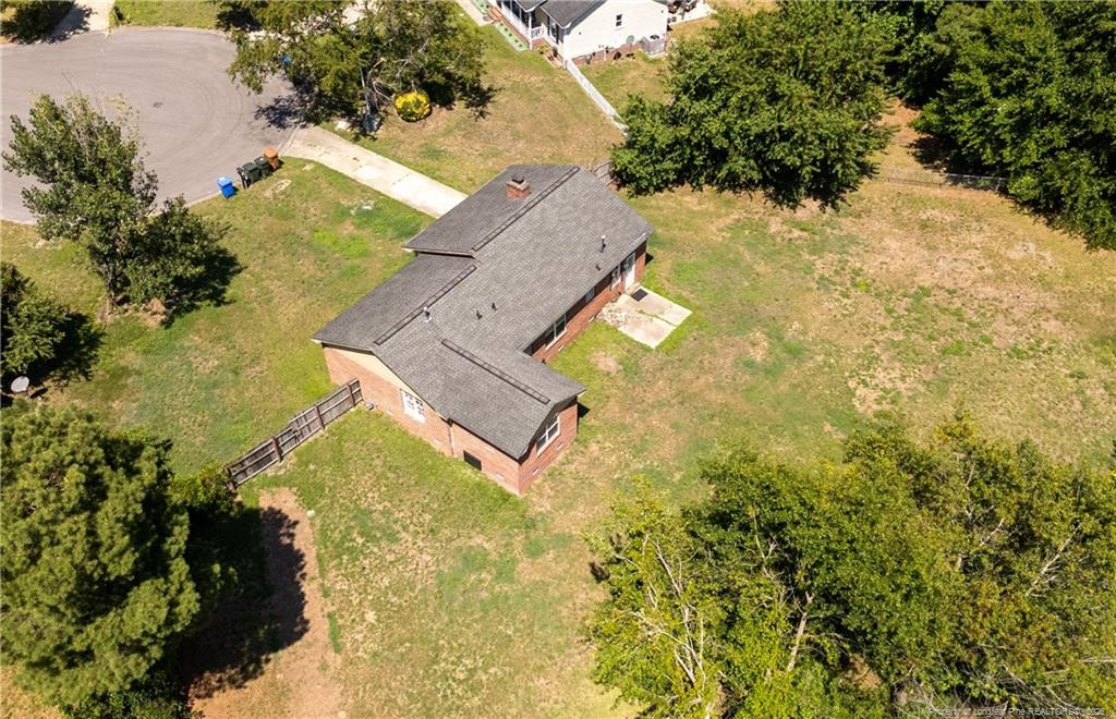 6808 Leeds Court Property Photo 34
