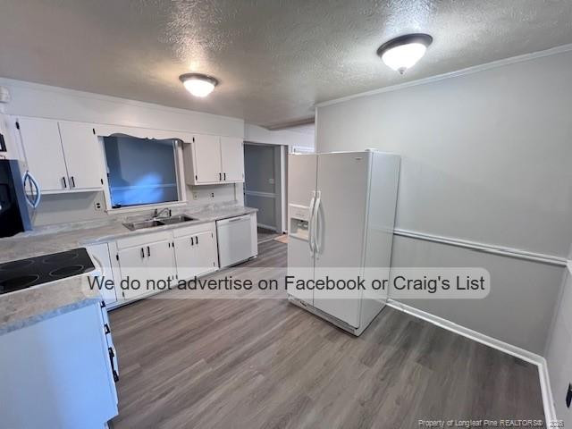 219 N Ingleside Drive Property Photo 3
