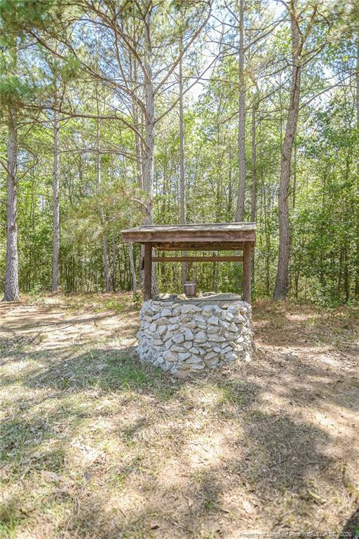21181 Traders Road Property Photo 11