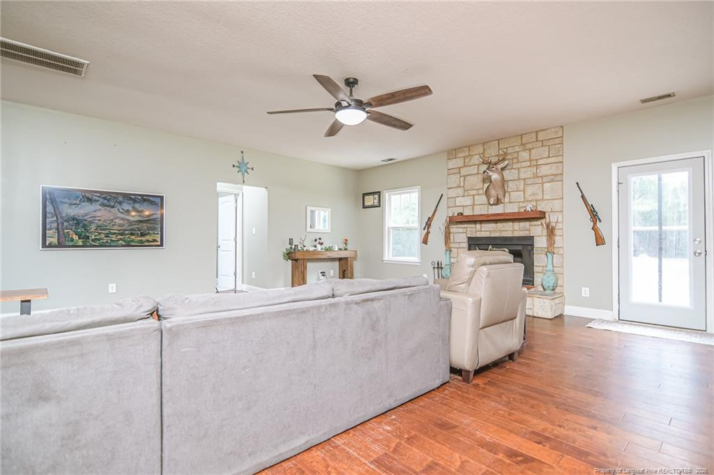 21181 Traders Road Property Photo 22
