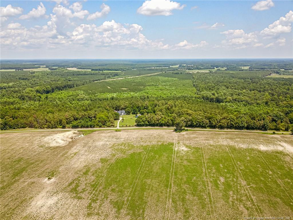 21181 Traders Road Property Photo 47
