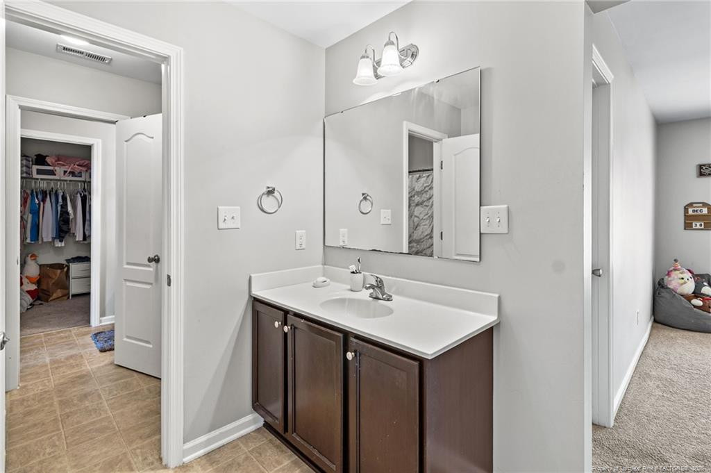 6613 Planters Row Drive Property Photo 40