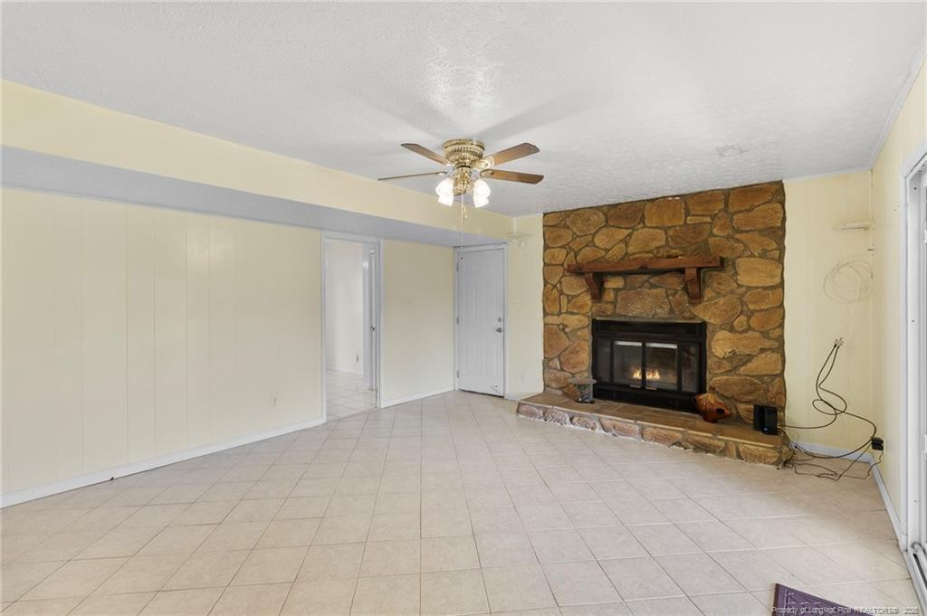 6870 Beaver Stone Drive Property Photo 9
