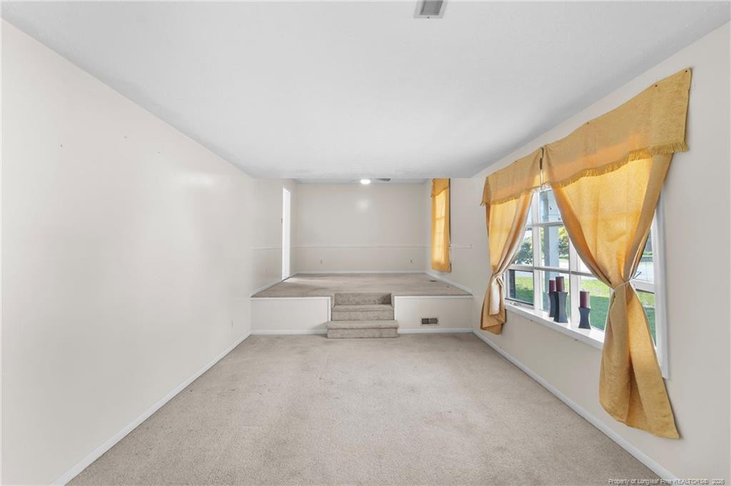 6870 Beaver Stone Drive Property Photo 10