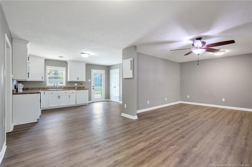 913 Montclair Road Property Photo 4