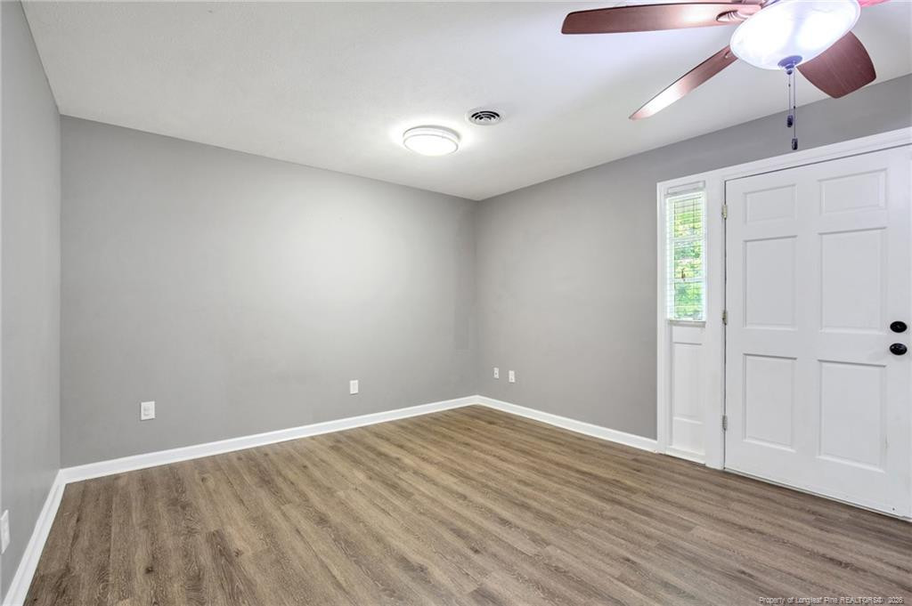 913 Montclair Road Property Photo 10
