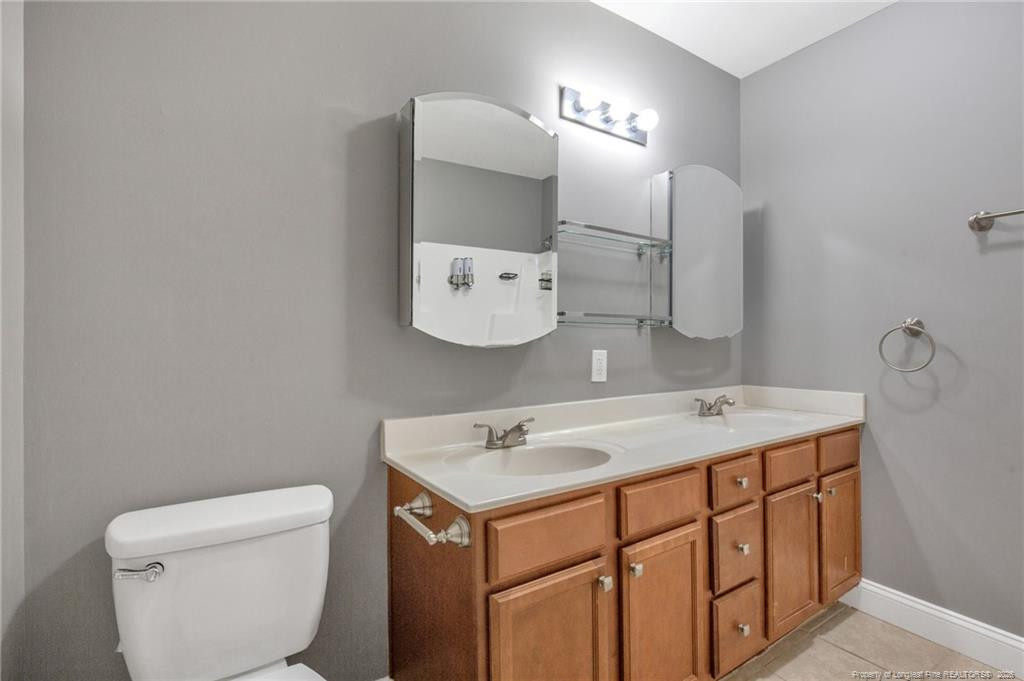 913 Montclair Road Property Photo 16