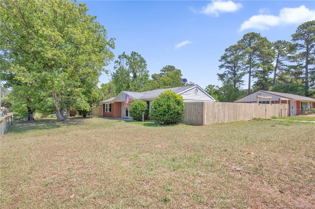 913 Montclair Road Property Photo 28