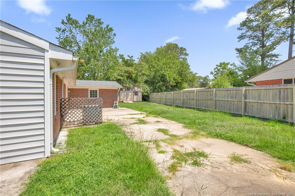 913 Montclair Road Property Photo 29