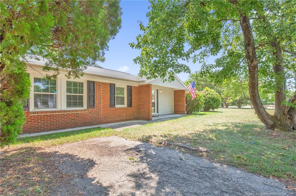 913 Montclair Road Property Photo 33