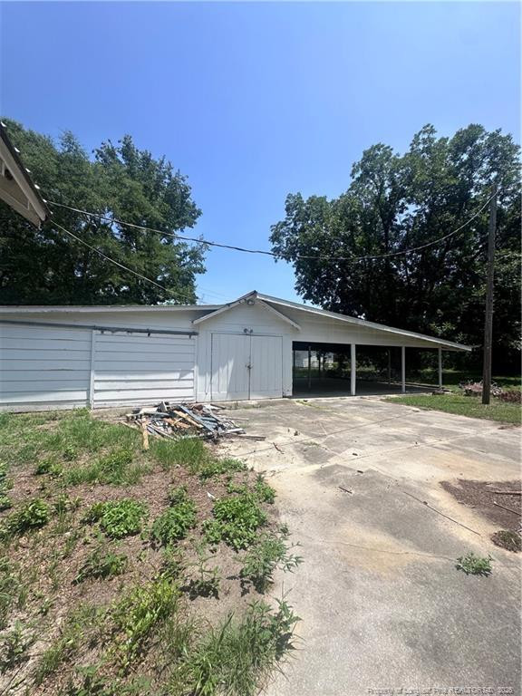 916 Aberdeen Road Property Photo 4