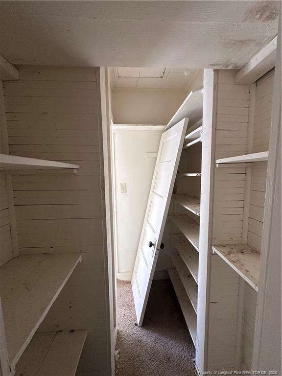 916 Aberdeen Road Property Photo 17