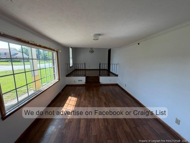 7796 Adrian Drive Property Photo 3