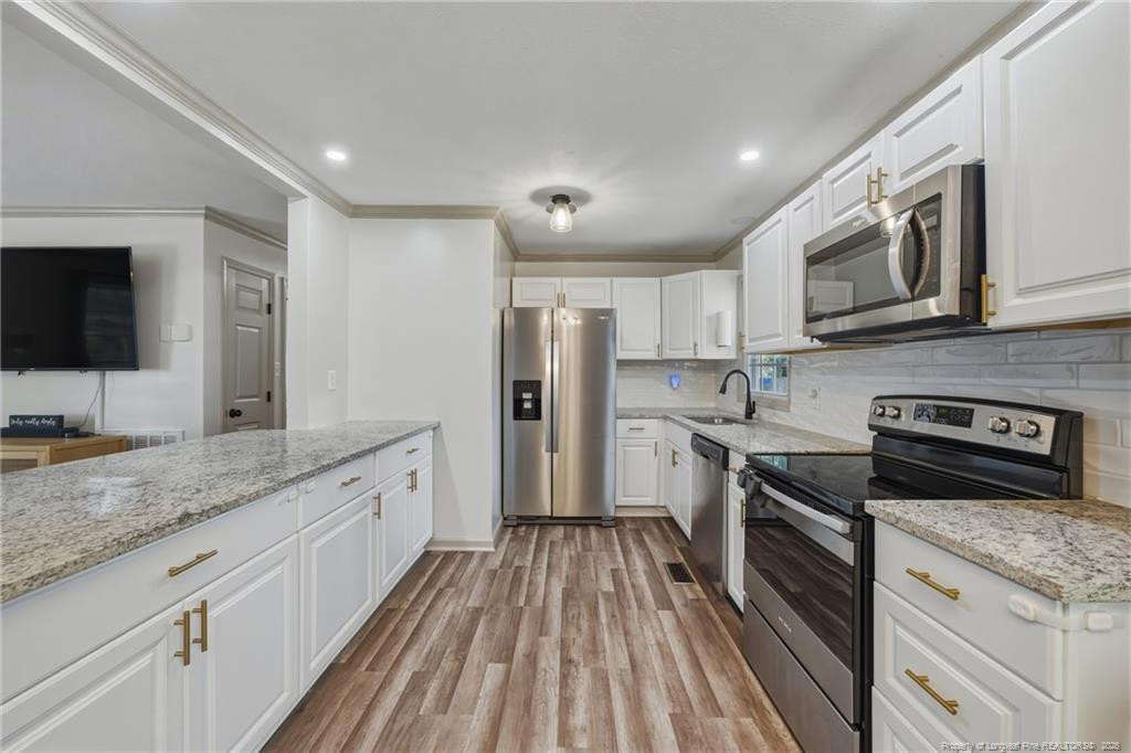 5491 Richwood Courts Property Photo 12