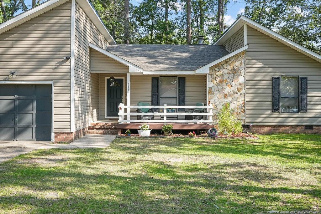7110 Tres Court Property Photo 1