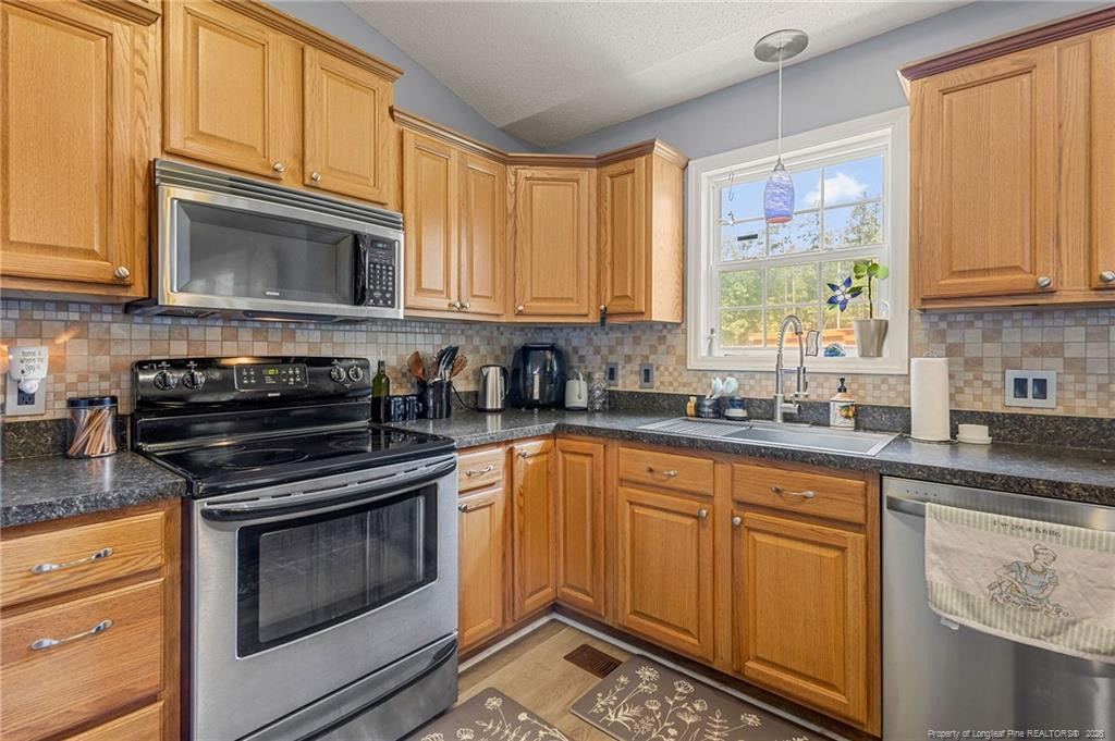 212 Loxley Lane Property Photo 14