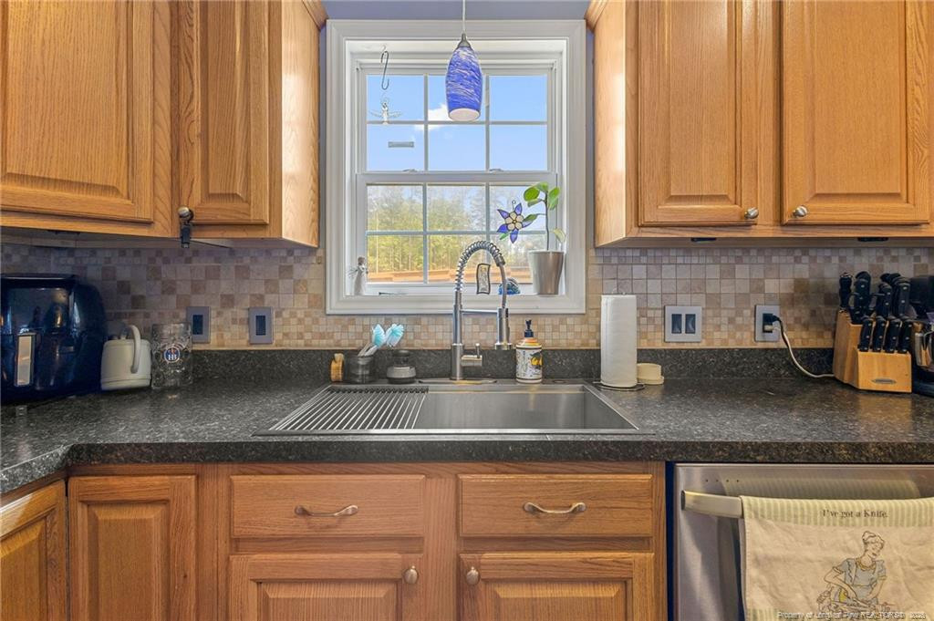 212 Loxley Lane Property Photo 15