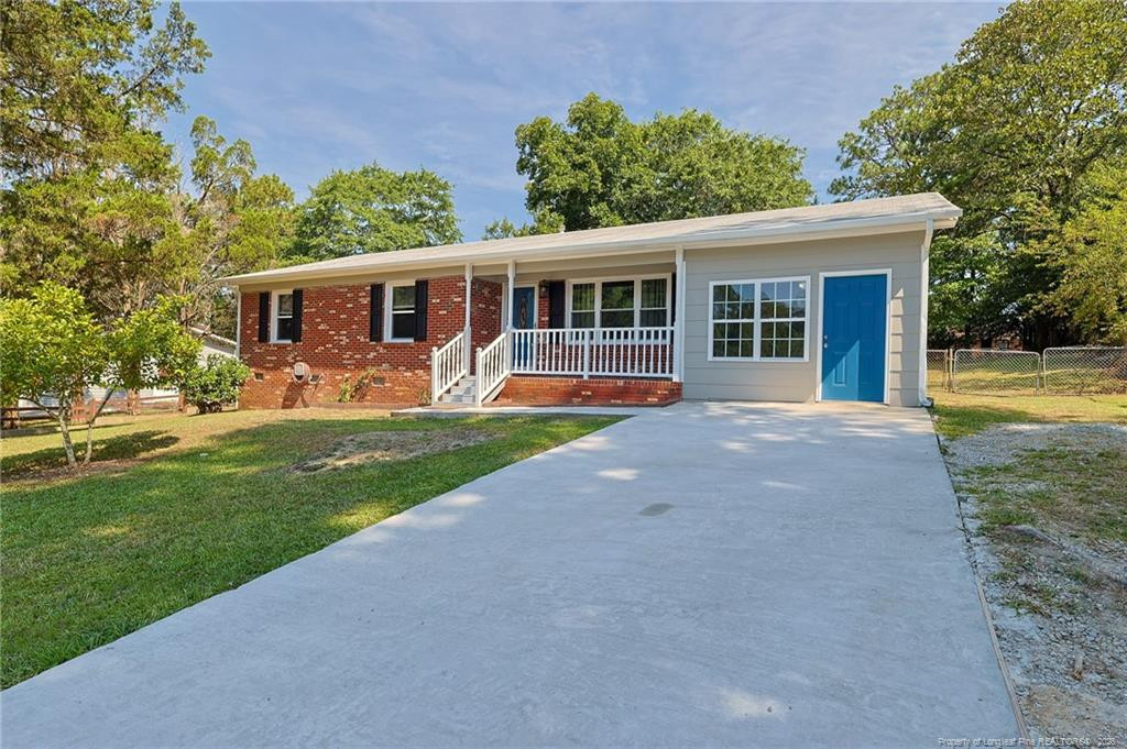 7614 Audrey Ct Court Property Photo 1